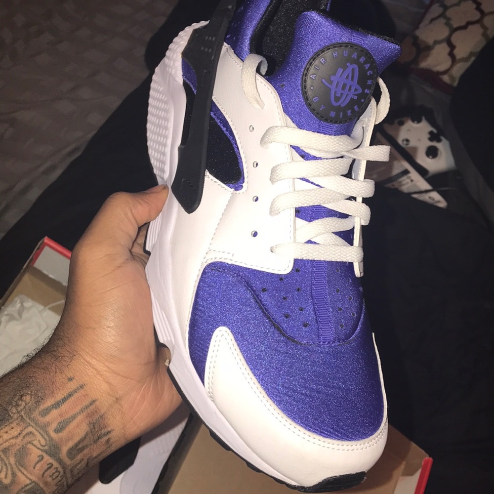 Huaraches - Picture 2 of 3